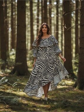 High-Low Zebra Print Dress - Black & White